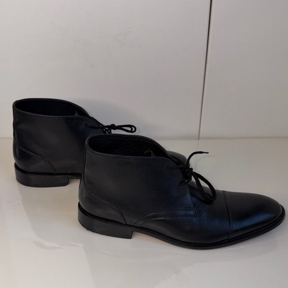 EUC BOSTONIAN NANTASKET MID COMMONWEALTH BLACK LEATHER LACE UP BOOTS 10.5 - Picture 3 of 8